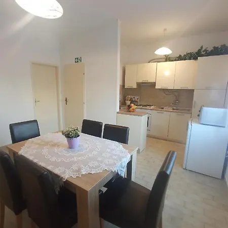 Apartment Marin